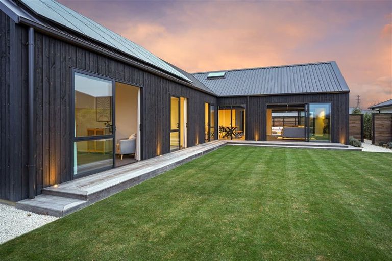 Photo of property in 46 Charles Upham Drive, Rangiora, 7400