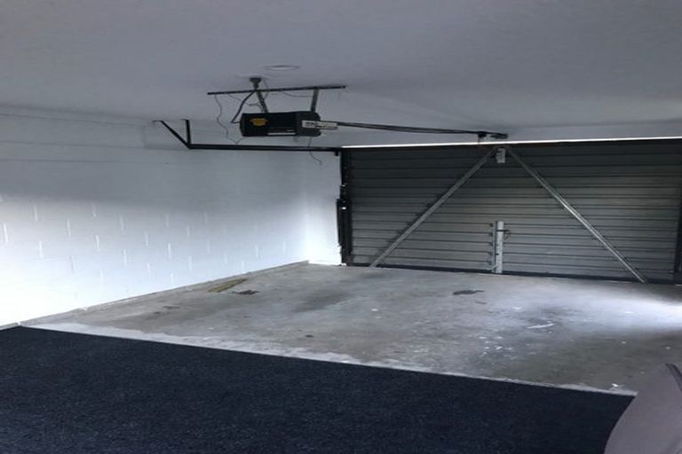 Photo of property in 6/4 Broadbent Street, Riccarton, Christchurch, 8041