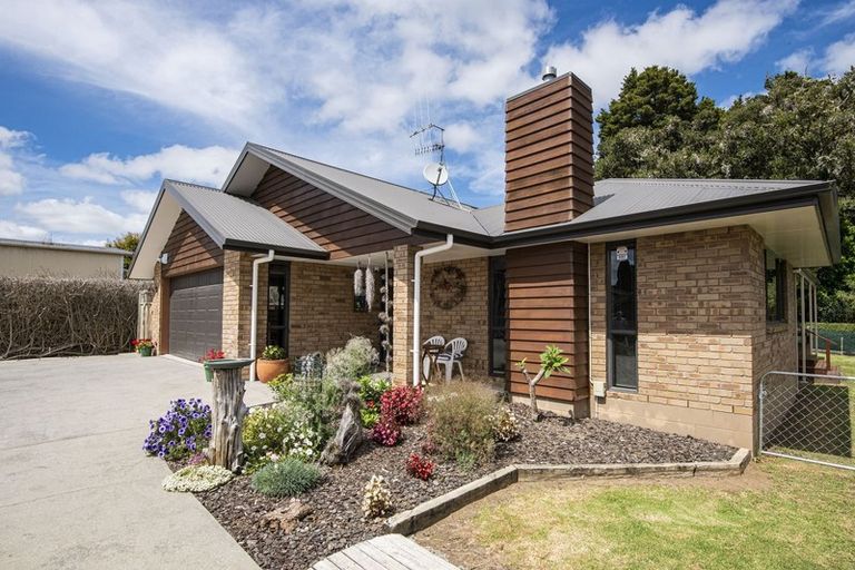 Photo of property in 127 Whau Valley Road, Whau Valley, Whangarei, 0112