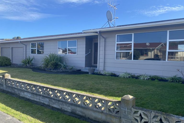 Photo of property in 1 Patete Place, Tawhero, Whanganui, 4501