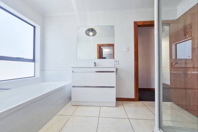 Photo of property in 417a Ruahine Street, Terrace End, Palmerston North, 4410