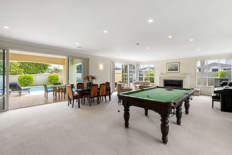 Photo of property in 105 Onetaunga Road, Chatswood, Auckland, 0626