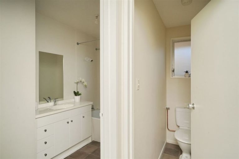 Photo of property in 1/3 Chadbury Street, Parklands, Christchurch, 8083