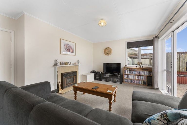 Photo of property in 25 Manchester Street, Takaro, Palmerston North, 4412