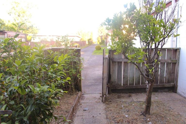 Photo of property in 5/48 Mcleod Road, Henderson, Auckland, 0612