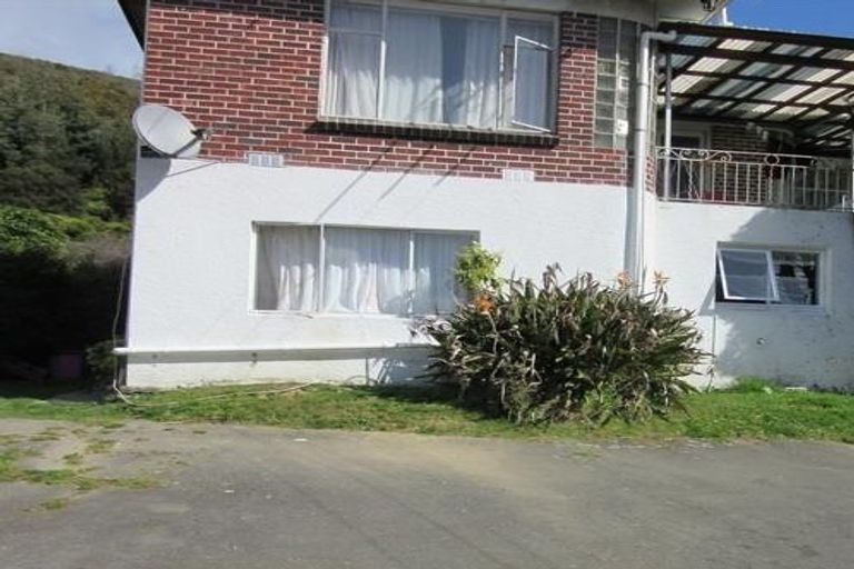 Photo of property in 1/11 Wyndrum Avenue, Waterloo, Lower Hutt, 5011