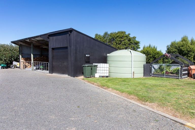 Photo of property in 11 Adelaide Road, Dannevirke, 4978