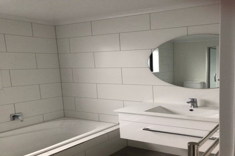 Photo of property in 15 Winstone House Road, Paerata, Pukekohe, 2124