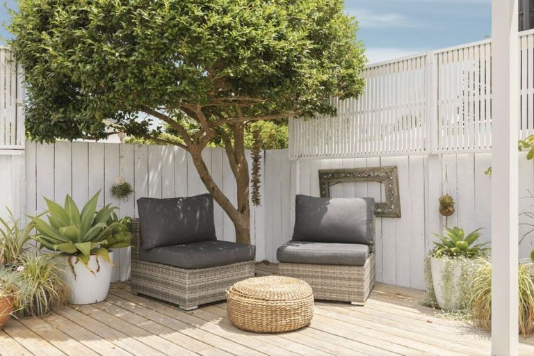 Photo of property in 5 Marjorie Lane, Papamoa Beach, Papamoa, 3118