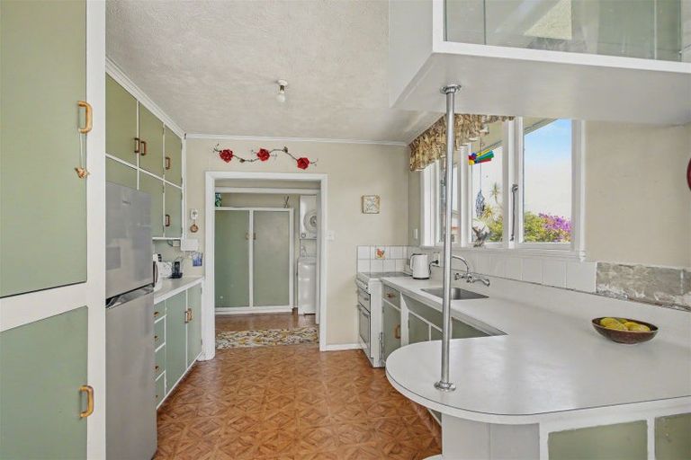 Photo of property in 47 Lyndhurst Street, Westport, 7825