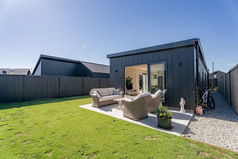 Photo of property in 13 Bragato Way, Cromwell, 9310