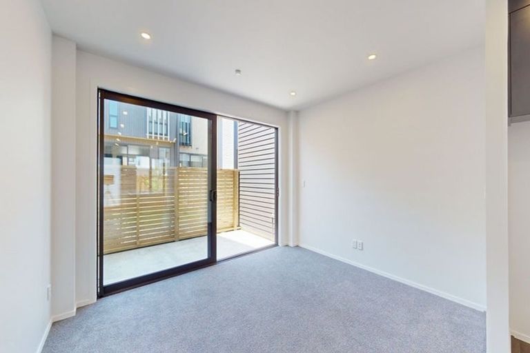 Photo of property in 12 Houhere Street, Paraparaumu, 5032