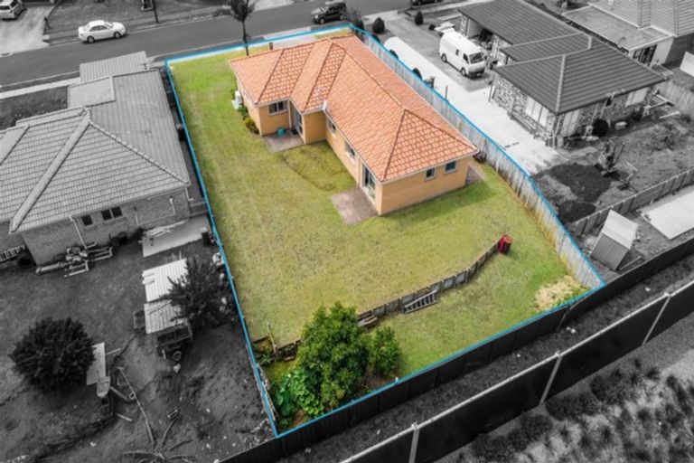 Photo of property in 33 Morewa Place, Takanini, 2112