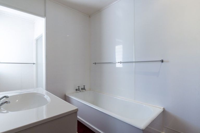 Photo of property in 61 Manuherikia Road, Alexandra, 9320