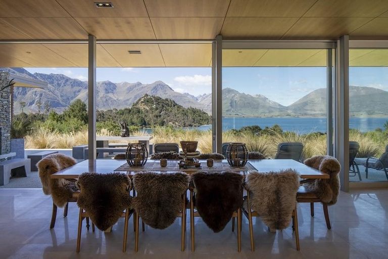 Photo of property in 6 Fishermans Lane, Mount Creighton, Queenstown, 9371