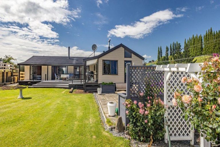 Photo of property in 6 Jones Road, Taihape, 4795