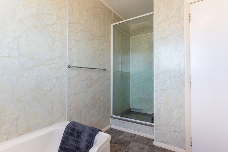 Photo of property in 10 Collett Street, Dannevirke, 4930