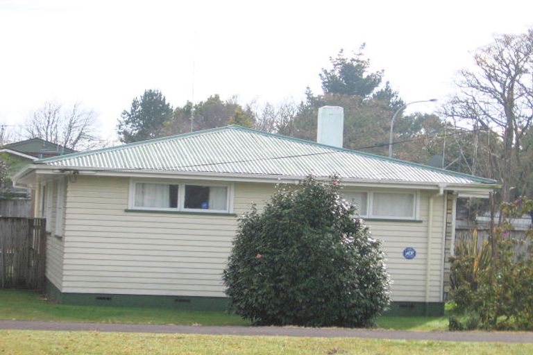 Photo of property in 208 Sandwich Road, St Andrews, Hamilton, 3200