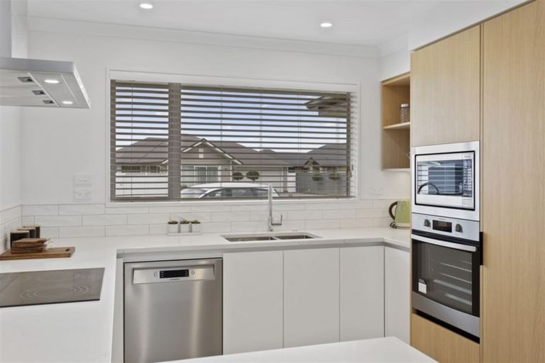 Photo of property in 10 Tripoli Street, Rangiora, 7400