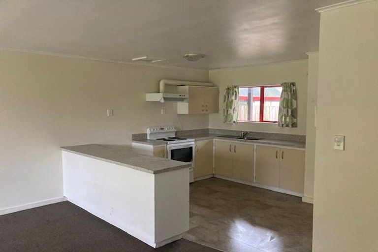 Photo of property in 4/505 Albert Street, Hastings, 4122