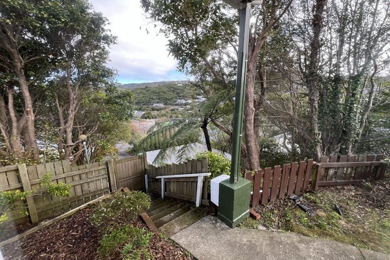 Photo of property in 5 Crofton Road, Ngaio, Wellington, 6035