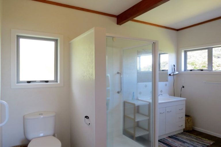 Photo of property in 82 Kowhai Drive, Te Kouma, Coromandel, 3581