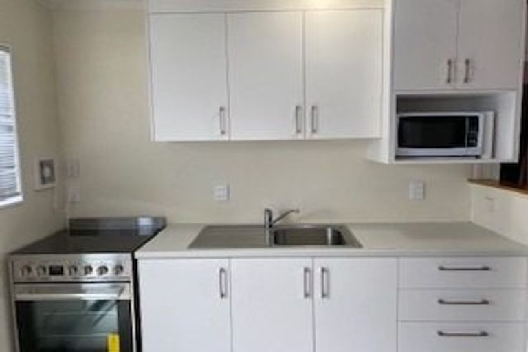 Photo of property in 43b Waitaha Road, Welcome Bay, Tauranga, 3112