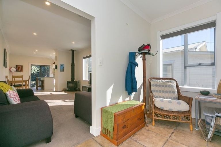 Photo of property in 12 Richmond Street, Fitzroy, New Plymouth, 4312