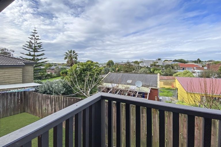 Photo of property in 3/260 Meola Road, Point Chevalier, Auckland, 1022