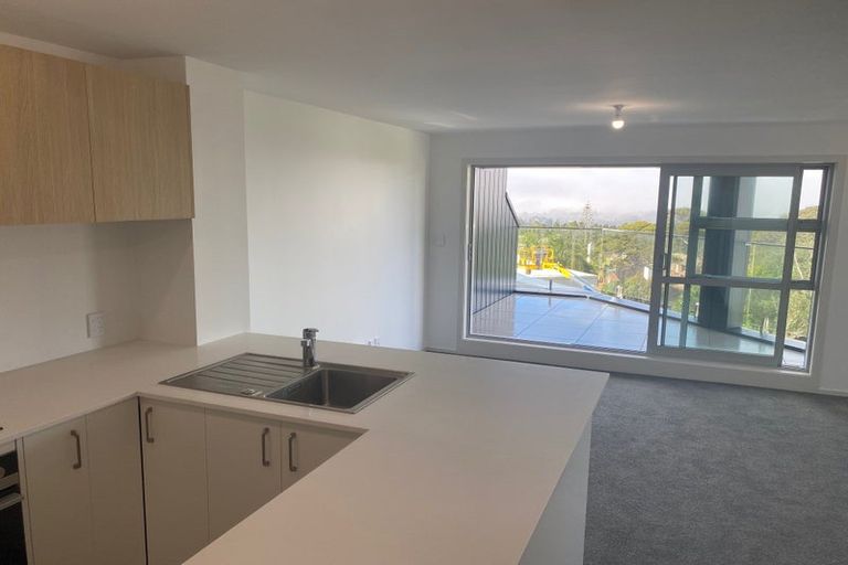 Photo of property in 14/270 Onewa Road, Birkenhead, Auckland, 0626