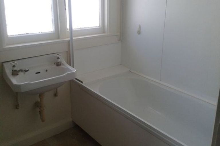 Photo of property in 432-434 Church Street, Palmerston North, 4410