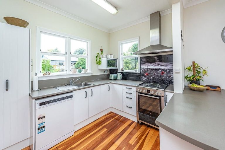 Photo of property in 8a Bristow Street, Saint Johns Hill, Whanganui, 4501