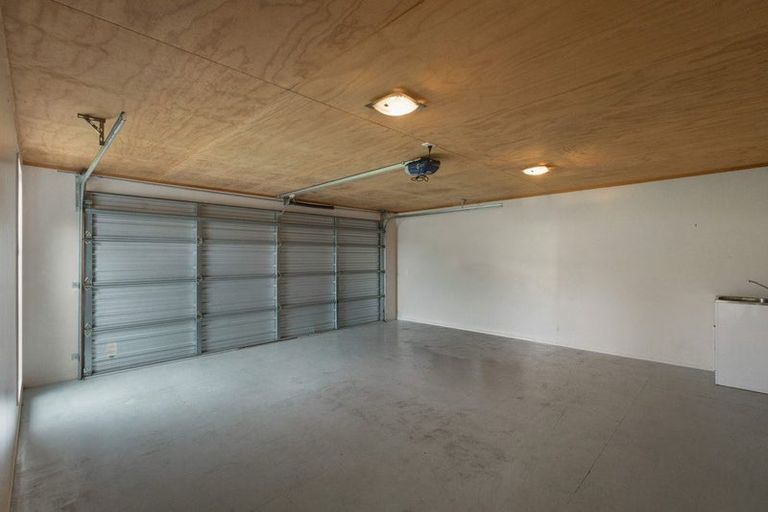 Photo of property in 15 Ohinemuri Place, Paeroa, 3600