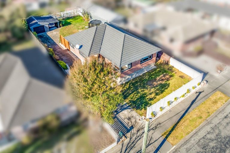Photo of property in 24 Teesdale Street, Burnside, Christchurch, 8053