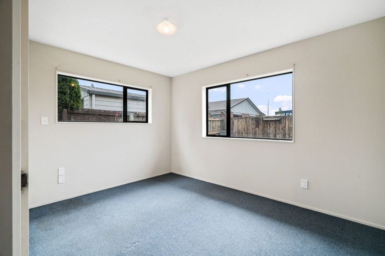Photo of property in 35 Wilson Street, Islington, Christchurch, 8042