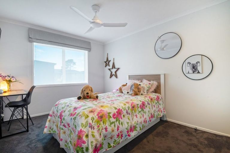 Photo of property in 9 Awatiro Drive, Kaukapakapa, 0871