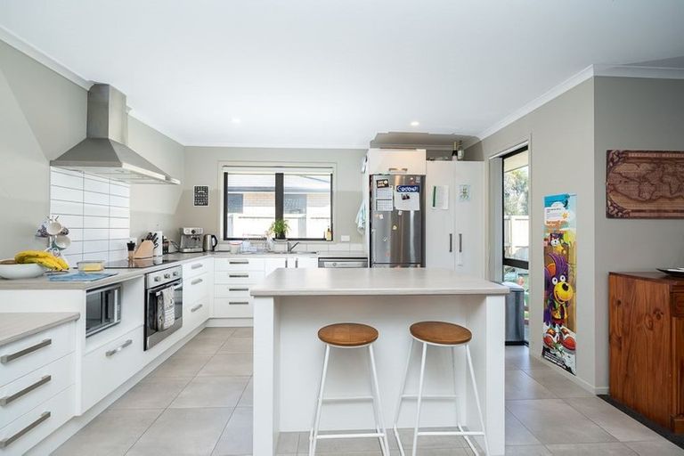 Photo of property in 13 Kennedy Lane, Hamilton East, Hamilton, 3216