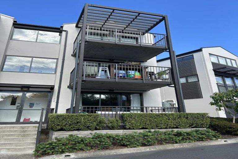 Photo of property in Verdant Lane, 24/269 Rosedale Road, Albany, Auckland, 0632