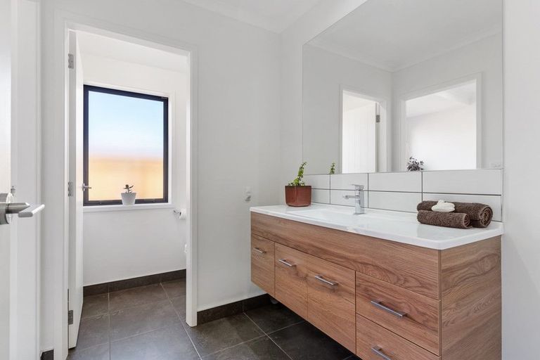 Photo of property in 4 Korimako Place, Coastlands, Whakatane, 3120