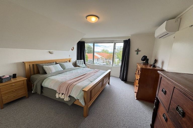 Photo of property in 8a Mchardy Street, Havelock North, 4130