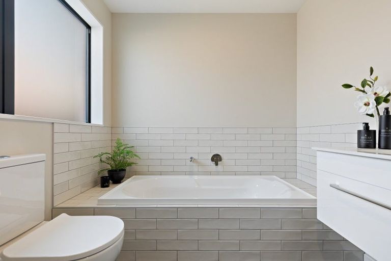 Photo of property in 18 Dempsey Street, Kaiapoi, 7630