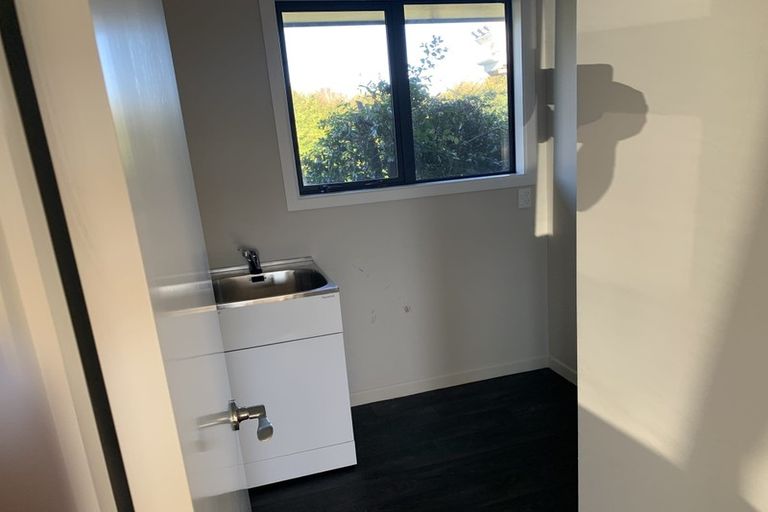 Photo of property in 5 Canteen Street, Marton, 4710