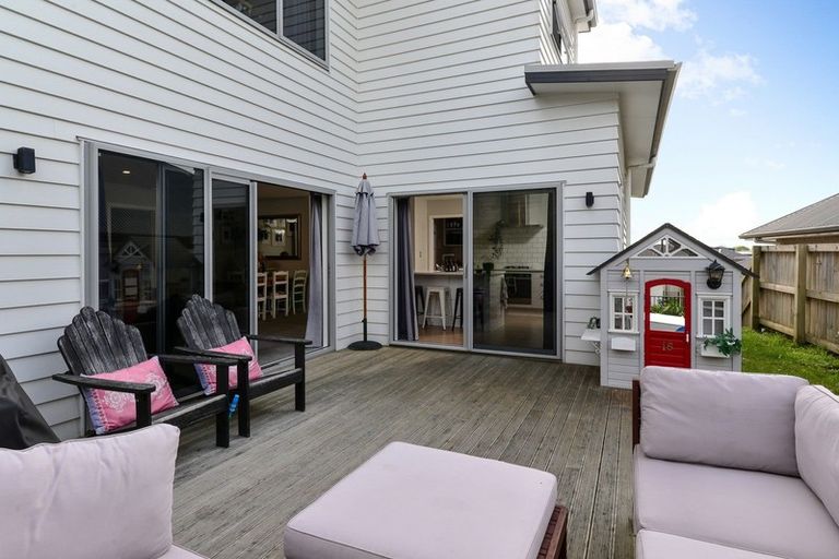 Photo of property in 28 Keston Crescent, Flagstaff, Hamilton, 3210