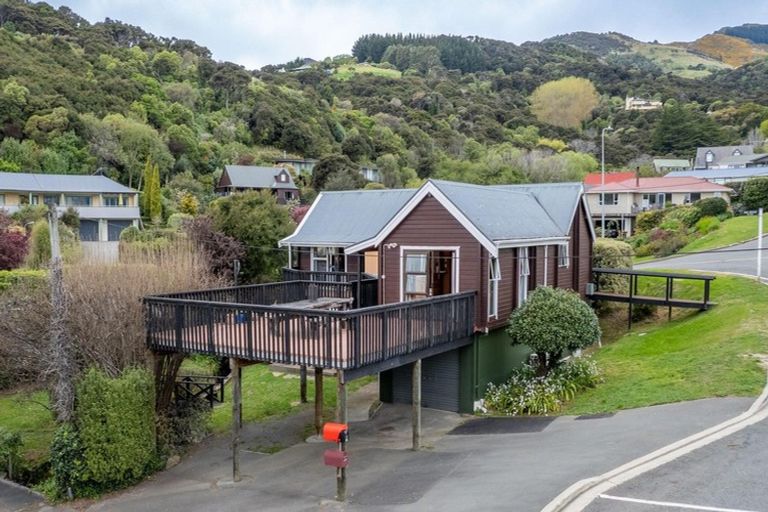 Photo of property in 13 Selwyn Avenue, Akaroa, 7520