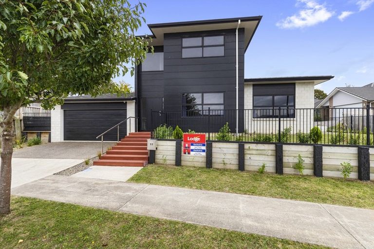 Photo of property in 35 Longbow Terrace, Flagstaff, Hamilton, 3210