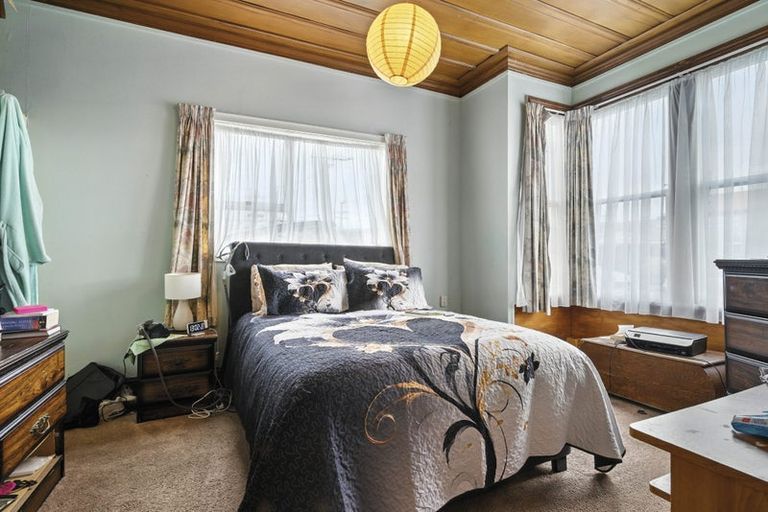 Photo of property in 179 Oxford Street, South Dunedin, Dunedin, 9012