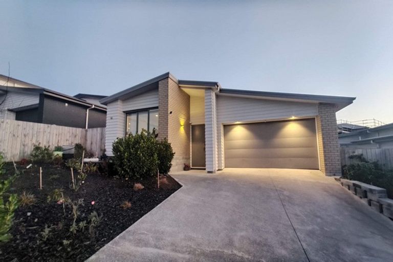 Photo of property in 120 Parkview Drive, Gulf Harbour, Whangaparaoa, 0930