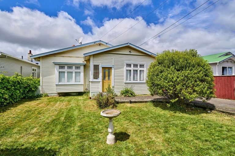 Photo of property in 154 Randwick Road, Moera, Lower Hutt, 5010