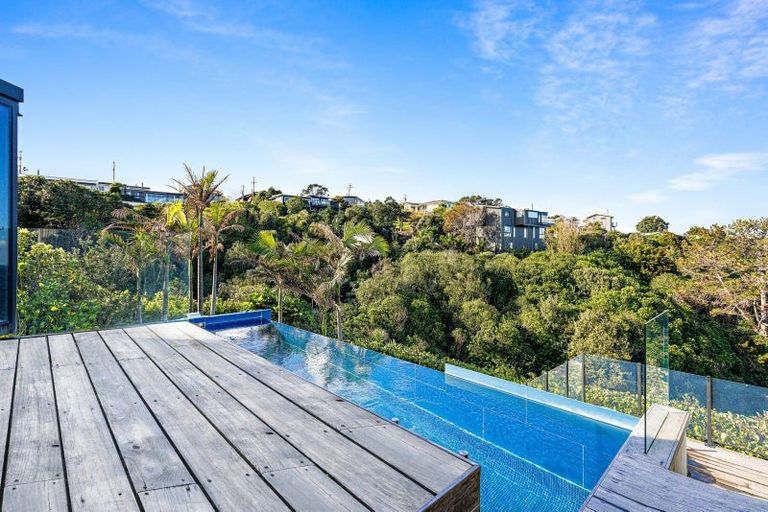 Photo of property in 15c Wonderview Road, Leigh, 0985