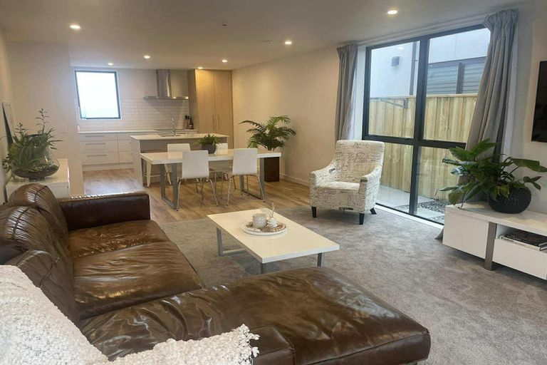 Photo of property in 7/6 Skibbereen Drive, Halswell, Christchurch, 8025